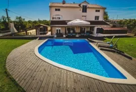 Istra, Rovinj- okolica - Vila u mirnom naselju, Rovinj, House