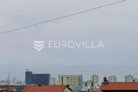 Rijeka, Trsat, građevinsko zemljište površine 620m2 s panoramskim pogledom na Kvarner, Rijeka, Terreno