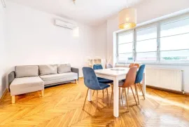 Zagreb, Klaićeva, komforan dvosoban stan NKP 56 m2, Appartment