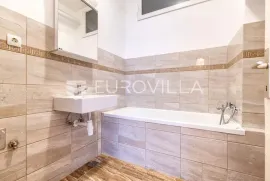 Zagreb, Klaićeva, komforan dvosoban stan NKP 56 m2, Appartment