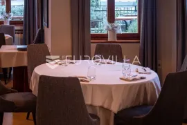 Istra, Buje, vrhunski prepoznatljiv restoran s boutique hotelom, Buje, Ticari emlak