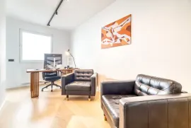 Zagreb, Trnje, trosoban stan/ured u Saras centru površine 82.54m2 + GPM, Appartamento