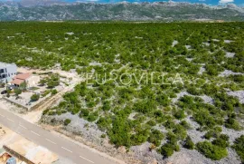 Maslenica, građevinsko zemljište s projektom, Jasenice, Terreno