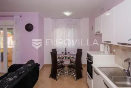 Rogoznica, Stupin Čeline, dvosoban stan NKP 63,39 m², Rogoznica, Appartamento