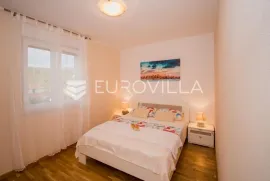 Rogoznica, Stupin Čeline, dvosoban stan NKP 63,39 m², Rogoznica, Appartamento