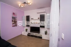 Rogoznica, Stupin Čeline, dvosoban stan NKP 63,39 m², Rogoznica, Appartamento