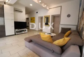 RIJEKA, CENTAR - Moderni 2S+DB stan/apartman za najam, Rijeka, Διαμέρισμα