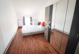 RIJEKA, CENTAR - Moderni 2S+DB stan/apartman za najam, Rijeka, Διαμέρισμα