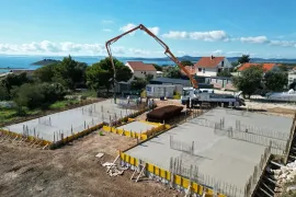 Stan PRODAJA novogradnja, Pakoštane, 75 m2, 4s, 1. kat, parking, Appartamento