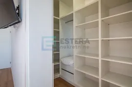 PRODAJA luksuzna vila sa bazenom, 300 m2, 5 soba, 6 kupaonica, Famiglia