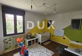 ISTRA, PULA - Obnovljena obiteljska apartmanska kuća na mirnoj lokaciji, Pula, Casa