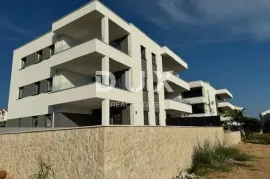 OTOK PAG, NOVALJA, vrhunski 2s+db stan na top lokaciji, Novalja, Appartement