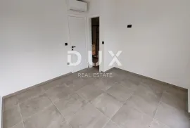 ZADAR, PRIVLAKA - Vrhunski penthouse s grijanim bazenom na krovnoj terasi! S6, Privlaka, شقة