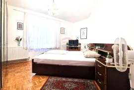 Istra,Buzet okolica-Stan u prizemlju resorta, Oprtalj, Appartment