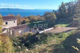 PARCELA S DOZVOLOM I PANORAMSKIM POGLEDOM NA MORE, Labin, Terreno