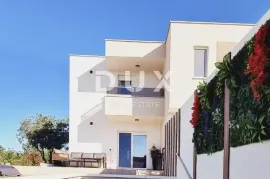 ZADAR, MURVICA - Moderna duplex Villa s bazenom - Novogradnja!, Poličnik, Casa