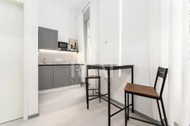 Prilika za investiciju u centru grada 70m2 !, Rijeka, Appartment