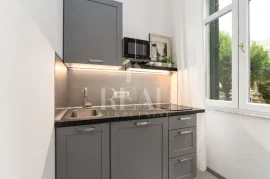 Prilika za investiciju u centru grada 70m2 !, Rijeka, Appartment