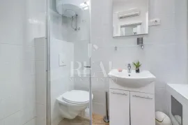 Prilika za investiciju u centru grada 70m2 !, Rijeka, Appartment