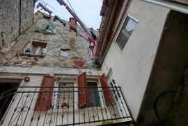 Rovinj, stan od 75 m2+podrum+tavan 60m2, Rovinj, Appartement