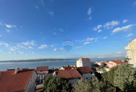 Crikvenica - stan 2S+DB, 43 m2 sa pogledom na more, Crikvenica, Appartamento