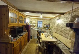 Istra, Rakalj- autohtona kuća,74m2, Marčana, Casa