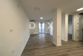 ŠIBENIK, DRNIŠ - Jednosobni stan u centru Drniša, Drniš, Apartamento