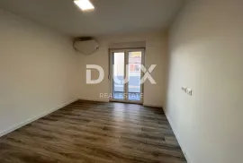 ŠIBENIK, DRNIŠ - Jednosobni stan u centru Drniša, Drniš, Apartamento