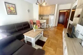 Novi Sad, Sajam, Bulevar kralja Petra, 1.5, 45m2, Novi Sad - grad, Daire