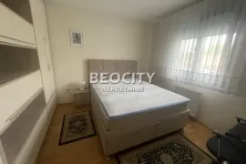 Novi Sad, Sajam, Bulevar kralja Petra, 1.5, 45m2, Novi Sad - grad, Daire