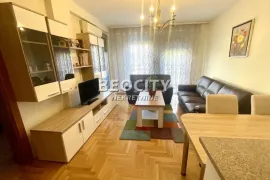 Novi Sad, Sajam, Bulevar kralja Petra, 1.5, 45m2, Novi Sad - grad, Daire