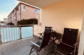 Prodaja, Novi Zagreb, stan 224m2 sa garažom i VPM, Zagreb, Apartamento