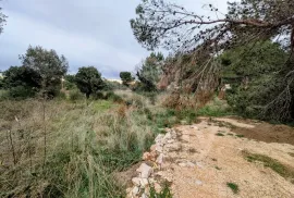 GRAĐEVINSKO ZEMLJIŠTE NA VRLO ATRAKTIVNOJ I TRAŽENOJ LOKACIJI, Medulin, Land