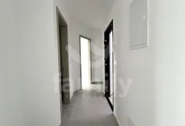 KVALITETNA NOVOGRADNJA PENTHOUSE SA ČETIRI SPAVAĆE SOBE, Pula, Appartment