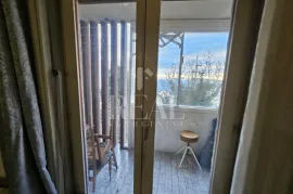 SAMO KOD NAS-Vežica, stan 61 m2,3SKL,balkon,pogled na more, Rijeka, Διαμέρισμα