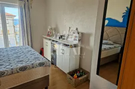 TRSAT-ODLIČNA LOKACIJA, 3S+DB, POGLED, BALKON I TERASA, Rijeka, Appartment