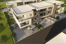 Pula, širi Centar - moderan trosobni stan u novogradnji, 1. kat B2, NKP 58 m2, Pula, Apartamento