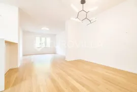 Zagreb, Martićeva, prekrasan novouređen trosoban stan NKP 103,62 m2, Zagreb, Wohnung