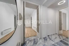 Rijeka, Centar, luksuzno uređen poslovni prostor NKP 87 m2, Rijeka, Flat