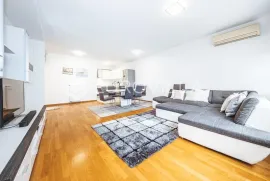 Zagreb, Grada Mainza, prostran dvosoban stan, 66 m2, Zagreb, Appartment