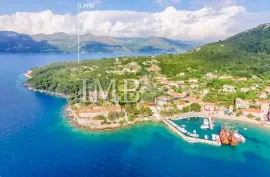 Građevinsko zemljište 1.457 m2 na atraktivnoj lokaciji u blizini mora | Dubrovnik otoci, Lopud, Dubrovnik - Okolica, Land