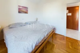 Dramalj - dvoetažni stan s panoramskim pogledom na more, Crikvenica, Wohnung