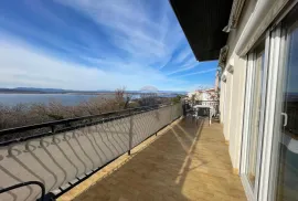 Crikvenica, Dramalj - dvosoban stan sa pogledom na more i garažom, Crikvenica, Flat