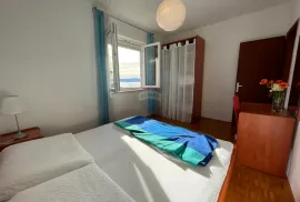 Crikvenica, Dramalj - dvosoban stan sa pogledom na more i garažom, Crikvenica, Flat