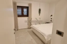 ISTRA, TAR - VABRIGA, NOVI trostobni stan u centru Tara, Poreč, Wohnung