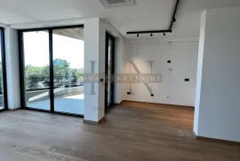 ISTRA - OKOLICA POREČ - LUXUZNI PENTHOUSE SA POGLEDOM NA MORE!, Poreč, Appartment