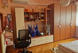 ZAGREB – REMETINEČKI GAJ – TROSOBAN STAN – 68,59 M2, Zagreb, Appartment