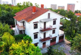 KRASNA KUĆA SA VELIKOM OKUĆNICOM NA IZVANREDNOJ LOKACIJI!!, Rijeka, Casa