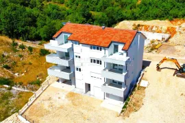 VISOKO POTKROVLJE SA PANORAMSKIM POGLEDOM, Crikvenica, Wohnung