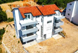 PROSTRANA ETAŽA U MODERNOJ NOVOGRADNJI, Crikvenica, Flat